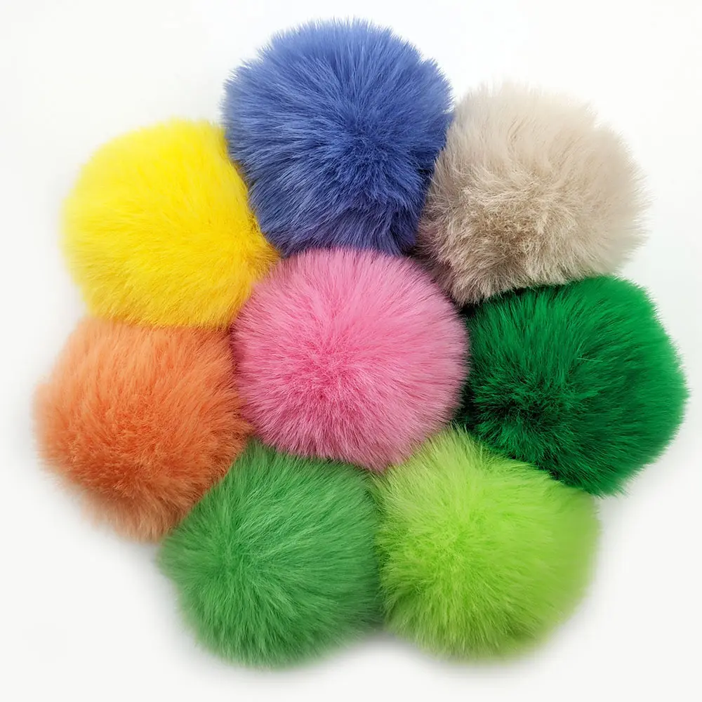 2024 Hot Sale Custom Small Size 5cm Artificial Faux Fur Ball Pompom For DIY Hair Clip Dress Shoes Accessory Christmas Toys