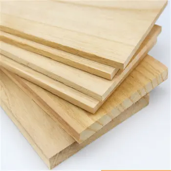 Excelentes proveedores aserrado irradiar madera de pino construcción madera 4x4 5x10 venta estilo de construcción Douglas tiempo embalaje gráfico