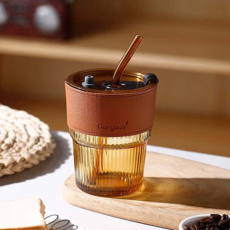 vertical strip amber + cup cover + lid + straw + color box