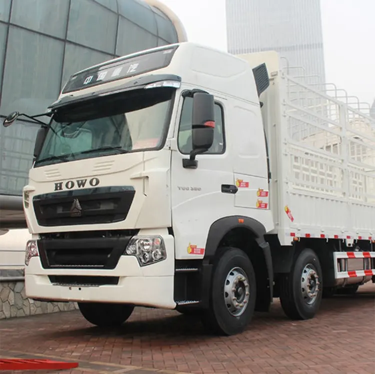 China Sinotruk Howo 8x4 verwendet Zaun pfahl Fracht LKW für die Tier lieferung
