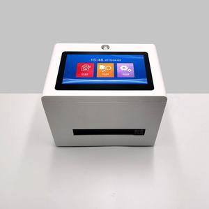 Produktions datum der Desktop-Codier maschine konkav konvexer Oberflächen druck Pestizid flasche 2D-Code Chargen nummer Sprüh drucker