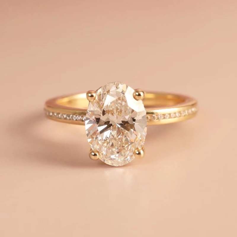 Anillo ovalado de moissanita - 5*7mm