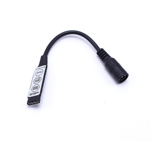 Mini RGB 4-Kanal-Ausgangsdimmerregler mit 3-Tasten-Niederspannungs-12-24-V-LED-Beleuchtungslösungen