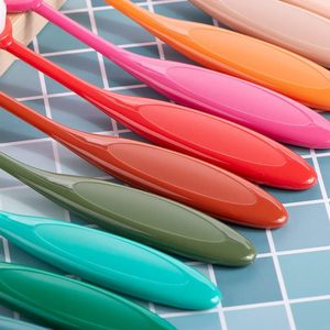 Toz kapakları ve renk kodlu tutamaklarla yumuşak kıllar yapmak için Yoseng 12 renkli karıştırma fırçaları - Product Image 3