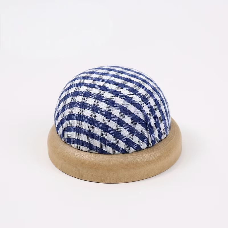 Blue and white plaid wood bottom
