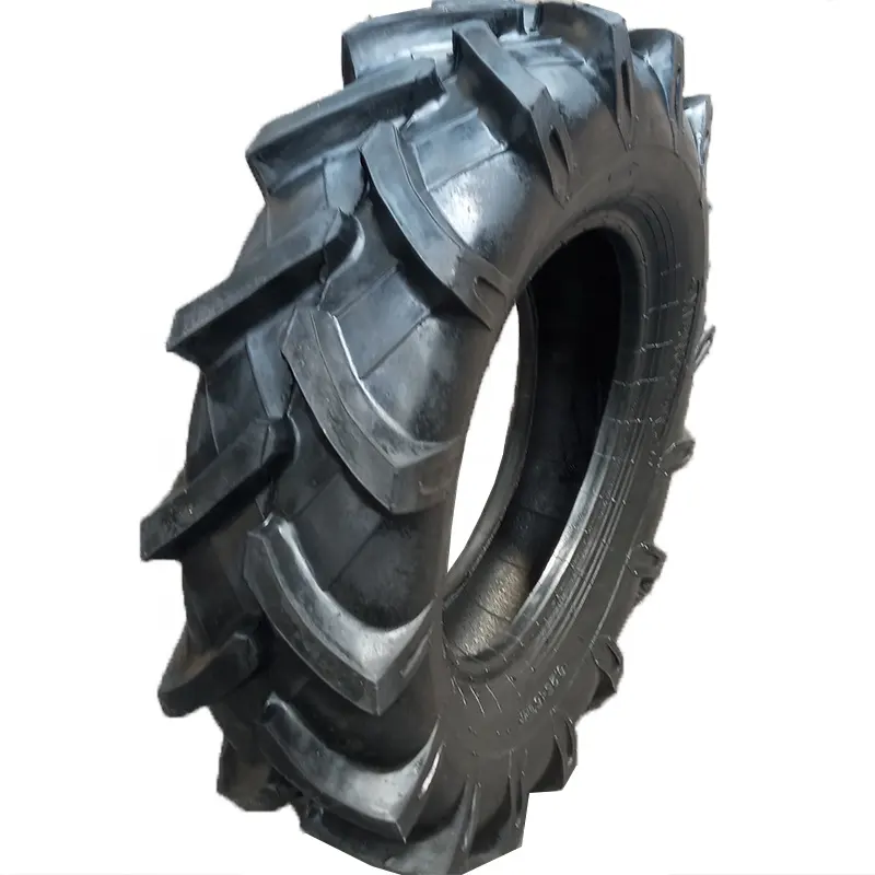 Pneu YHS marque supérieure meilleure qualité 8.25-16 9.50-16 pneus de tracteurs agricoles à vendre
