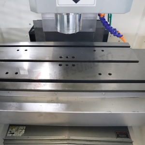 VMC750 Metalworking Cnc Milling Machine High Quality Cnc Machining <strong>Center</strong> Shipped From the Factory - Product Image 3