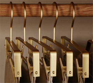 Custom Aluminium Broek Hanger Heavy Duty Rok Slap Metalen Hangers Broek Met 2 Verstelbare Antislip Clips - Product Image 3