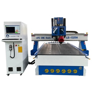 Máquina de corte de cuchillo oscilante de Control informático Leeder para corte de Panel de pared acústico de poliéster Uso de ranurado en V enrutador CNC - Product Image 2