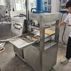 Fabriek Leveren Bruine Suiker Maken Machine Suiker Kubus Vormen Machine Verstelbare Vorm En Patroon Baking Soda Blokjes Machine - Product Image 2