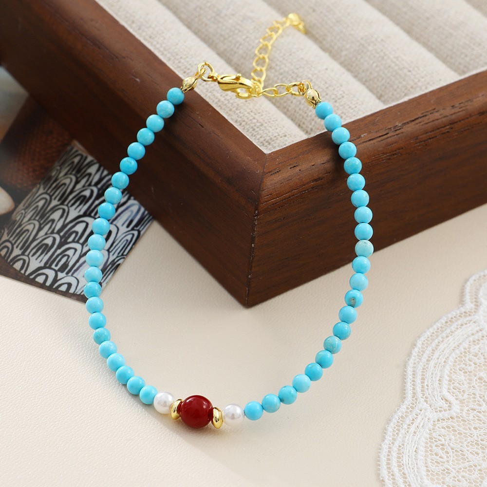 Bracelet en perles de pin bleu