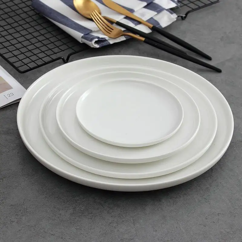 Piatti e piatti bianchi dal Design semplice ed elegante di lusso in gres in ceramica stile nordico piatto bianco per la casa