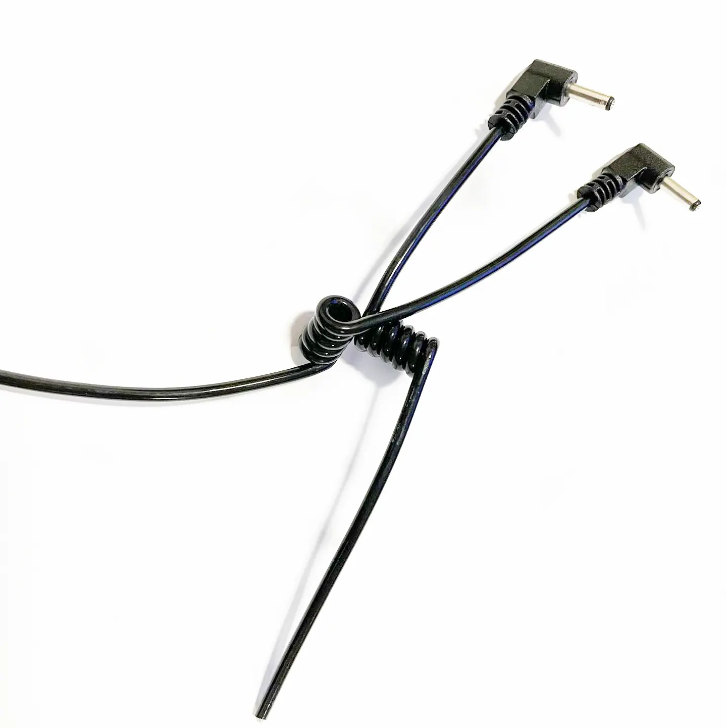 Personnalisé noir 5521 tête incurvée câble d'alimentation cc adaptateur de prise à ressort conducteur en cuivre câble adaptateur de charge fil de câble en spirale