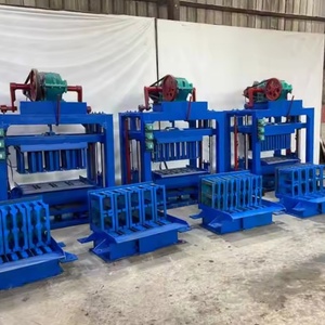 2025 nuova macchina automatica blocco in calcestruzzo ad incastro macchina per lo stampaggio di mattoni per le piccole imprese basso investimento t - Product Image 5