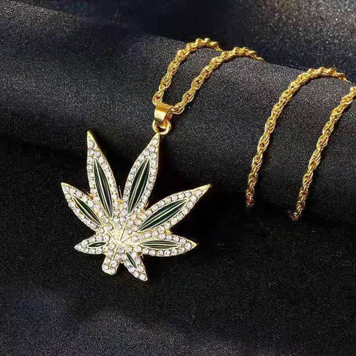 Rhinestone Pendant Necklaces Men Maple Leaf Necklaces Punk Hip Hop Gold Color Chains for Boys Male Steampunk Jewelry
