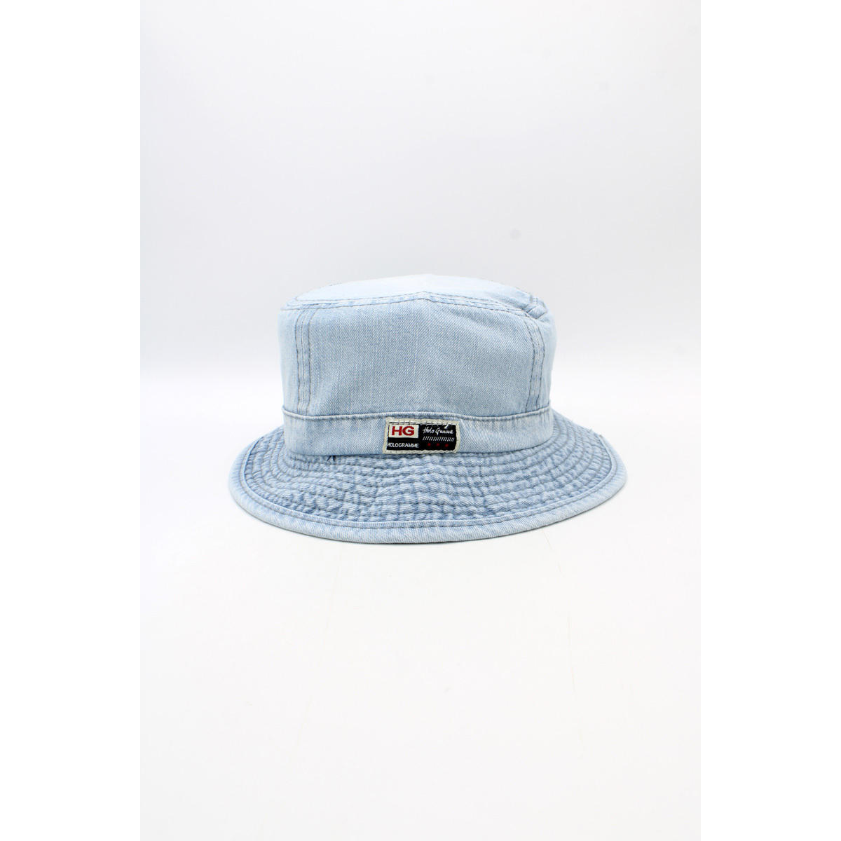 Azul Oscuro, Azul Claro