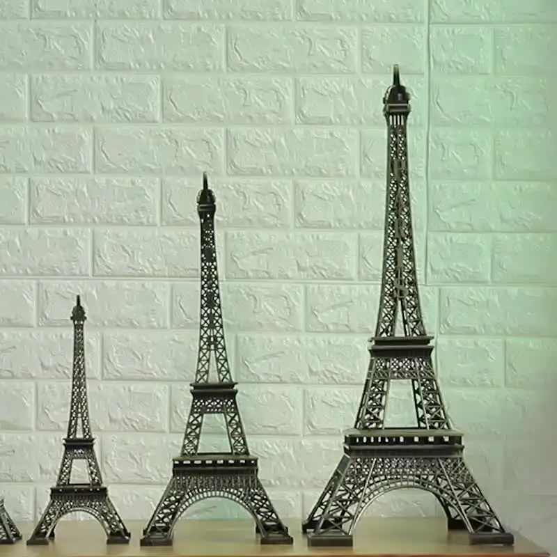 Sala de estar Dormitorio Mini Torre Eiffel Decoración Artesanías de metal París Romántica Torre Eiffel Estatua