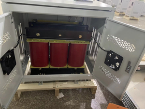 Transformador trifásico con 10KVA de bajo voltaje 440V a 220V y 380V Entrada de aislamiento 10KV Salida 480V - Product Image 5