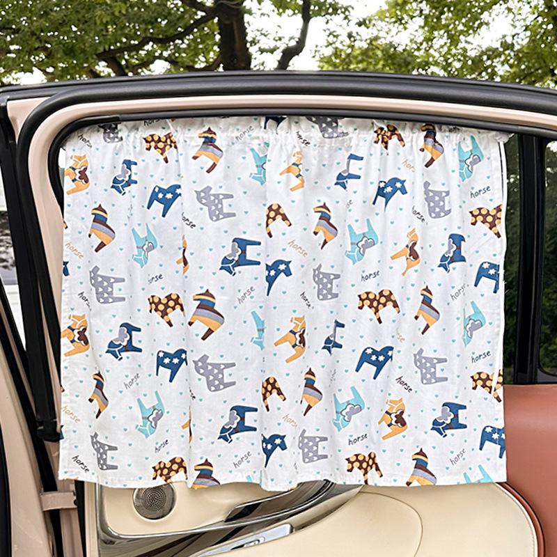 Cotton curtains with a pony design