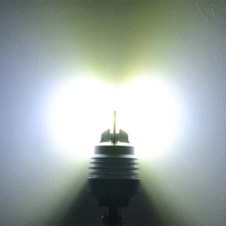 คูลไวท์