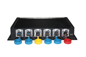 Ordenador integrado resistente con tasa IP66 con aleación de Al industrial, ahorra espacio con múltiples funciones - Product Image 2