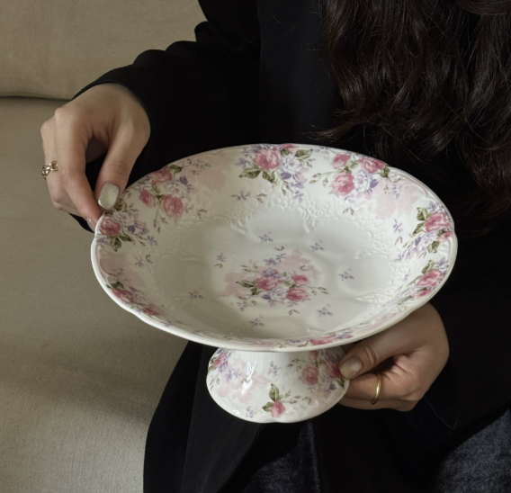 High-sided soup plate