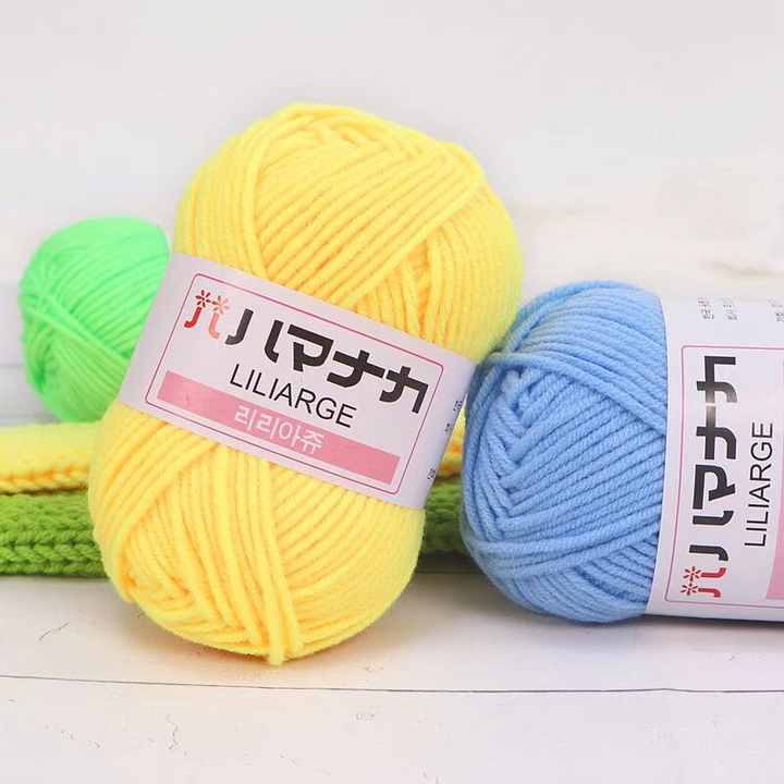 The Company Produces Wholesale Acrylic Yarn Knitted Cotton Material with High Quality and High-end T