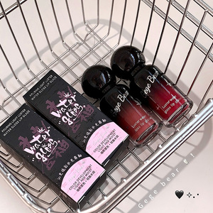 Qin Guang Liu Cai Shui Guang глазурь для губ матовая увлажняющая легкая окраска улучшает цвет кожи - Product Image 4