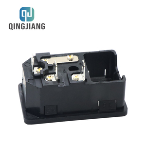 Industrial Three-in-One Extension <strong>Socket</strong> AC Power <strong>Socket</strong> with Embedded Card <strong>and</strong> 10A Fuse Holder 15A Rated Current NFC Network - Product Image 4