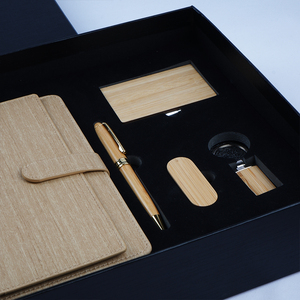 企业木制竹制礼品盒豪华套装A5笔记本笔<span class=keywords><strong>USB</strong></span>卡座钥匙扣烧瓶定制标志商务礼品套装