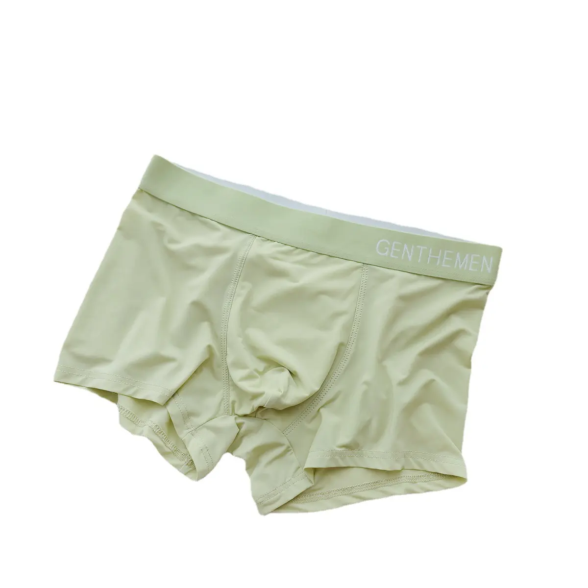 Venta al por mayor de ropa interior de los hombres de seda de hielo Simple de moda Naked Feeling Boxers Calzoncillos para los hombres