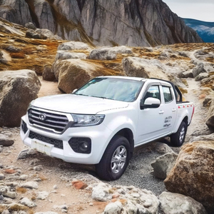 2023 GWM <span class=keywords><strong>Great</strong></span> Wall WINGLE 7 lüks Double çift kabin Pick-Up kamyon özelleştirilebilir renk Turbo dizel R16 lastik deri koltuklar yeni