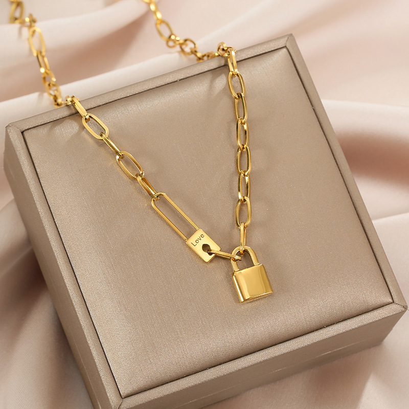 gold lock