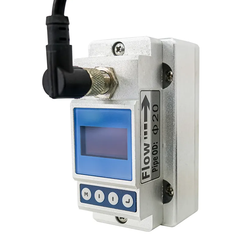 Morsetto digitale del flussometro ad ultrasuoni sul misuratore di portata ad ultrasuoni per la misurazione dell'acqua