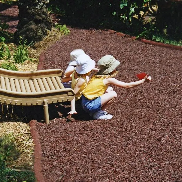 Color parques mantillo de goma para los niños patio al aire libre seguro piso