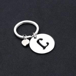 İlk mektup anahtarlık paslanmaz çelik mektup a-z tuşları için anahtarlık Metal kalp alfabe anahtarlık çanta çanta sırt çantası - Product Image 4