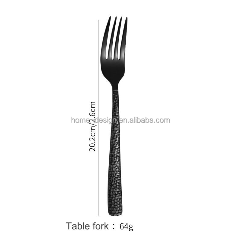 fourchette de table argentée -noir