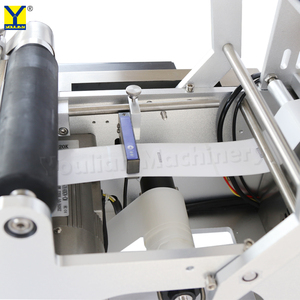 MT-50B applicatore di etichette per fiale rotonde con etichettatrice manuale per bottiglie adesive da tavolo con macchina da stampa di codici - Product Image 5