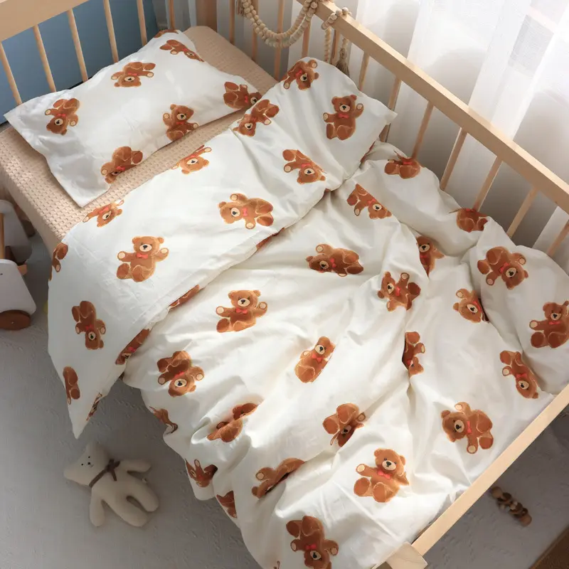 Kit de ropa de cama para bebé, funda de almohada digital con estampado de algodón de tres piezas, kit de descanso para el almuerzo para niños de jardín de infantes