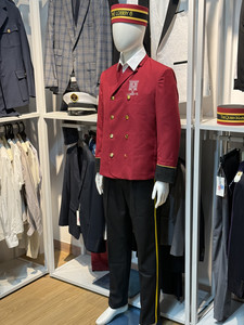 Yüksek kalite kırmızı ceket ceket ve siyah pantolon ve kapaklar için tasarım özel 5 yıldızlı Bellboy kapıcı üniforma otel - Product Image 2