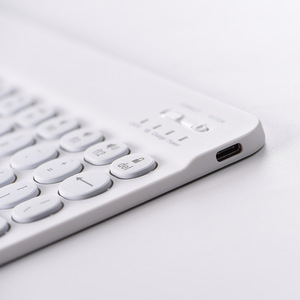 Tableta táctil inalámbrica de 7-10 pulgadas al por mayor para teclado de Control Universal BT LED de tres sistemas para ordenador portátil - Product Image 4