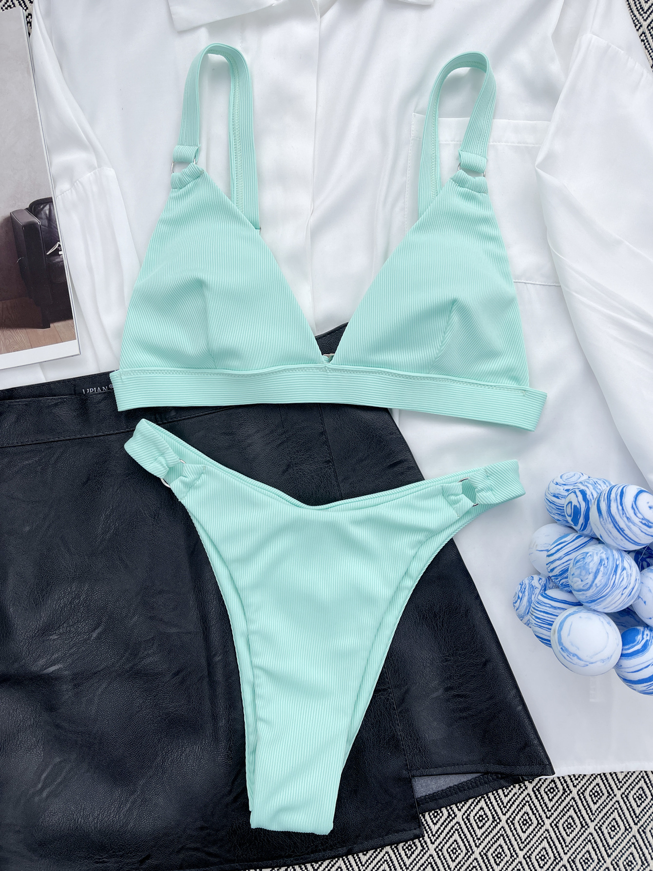 Bleu clair