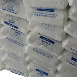 维珍<span class=keywords><strong>HDPE</strong></span>颗粒工厂食品级<span class=keywords><strong>HDPE</strong></span>树脂高密度聚乙烯纤维级<span class=keywords><strong>HDPE</strong></span>