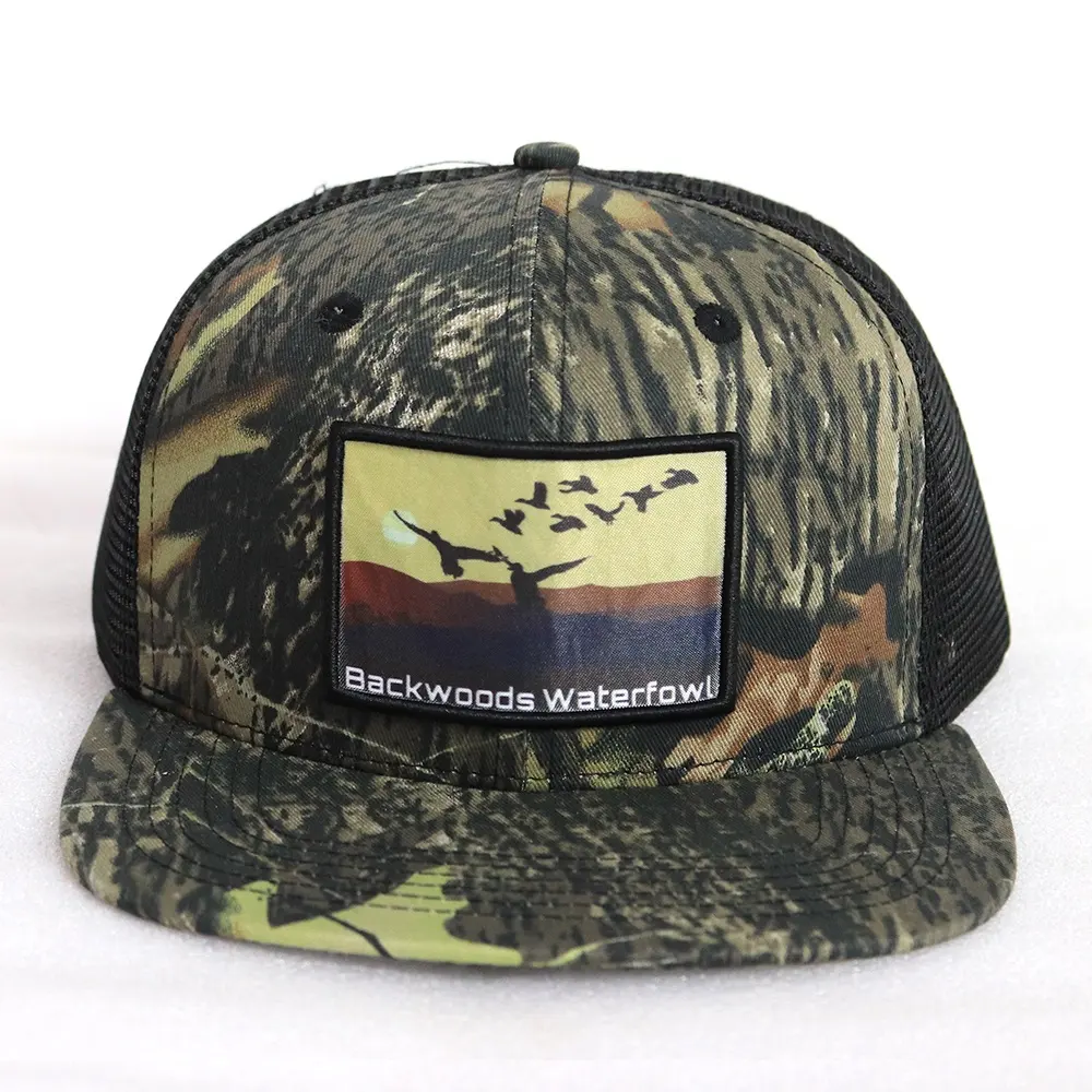 Di nuovo modo di patch di tessuto su misura di uccelli acquatici caccia camo visiera piatta snapback trucker caps per gli uomini