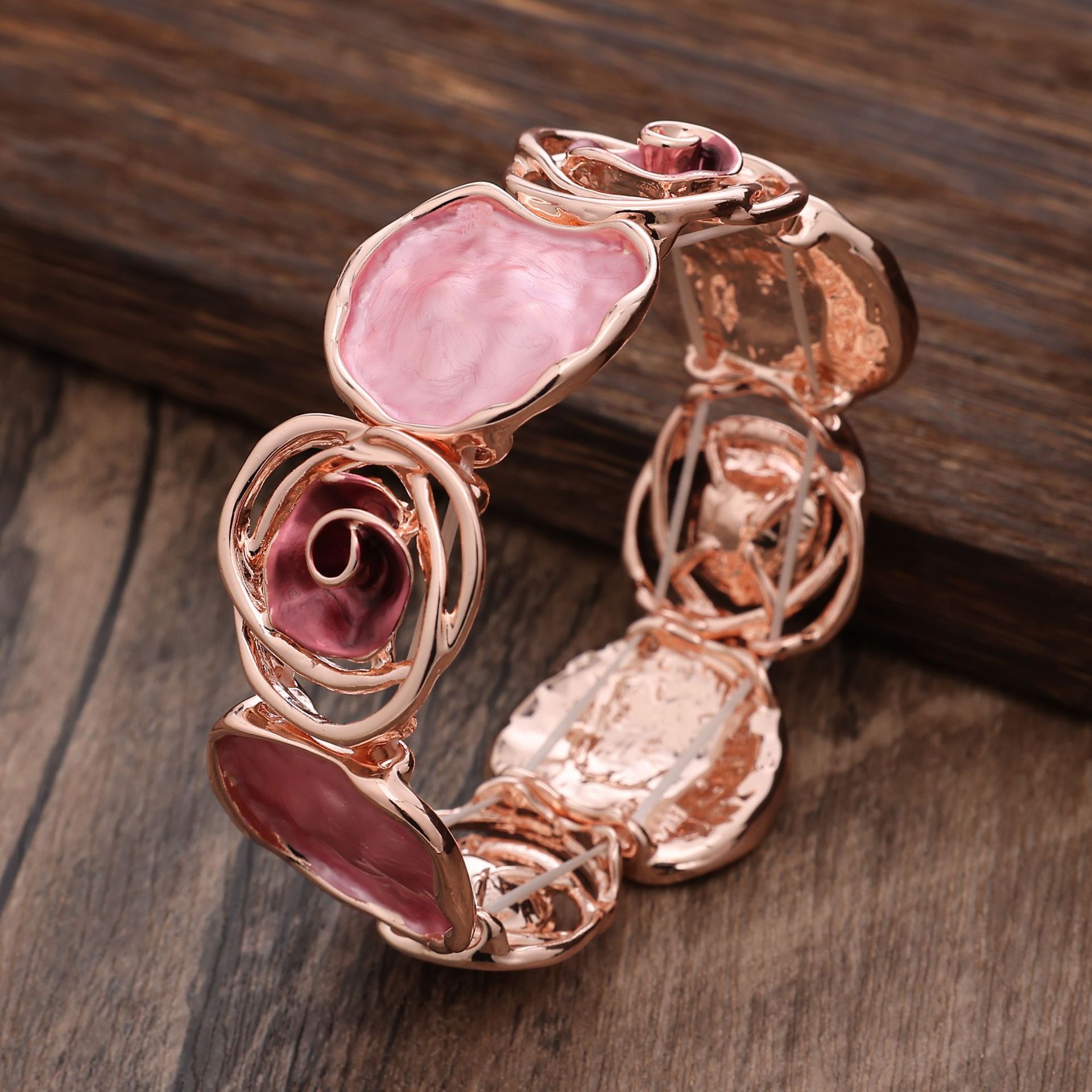 Rose bracelet-rose