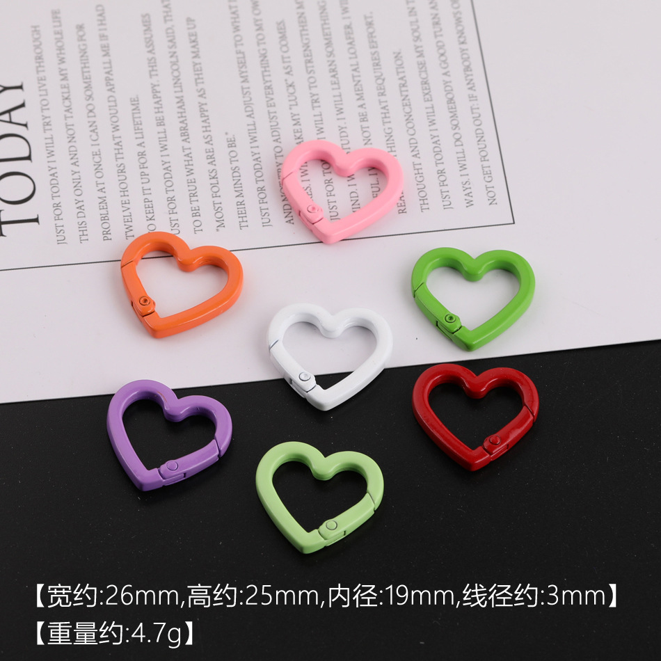 Heart-shaped buckle