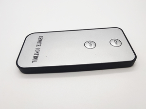 Personalizza 2 pulsanti tasti interruttore ON/OFF telecomando IR RF per luce notturna a LED Dimmer porta altoparlante Media con codice chiave personalizzato - Product Image 2
