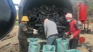 Low Price High-quality Sawdust Wood Powder <strong>Palm</strong> <strong>Kernel</strong> <strong>Shell</strong> Horizontal Airflow <strong>Carbonization</strong> Furnace Charcoal <strong>Kiln</strong> in Turkey