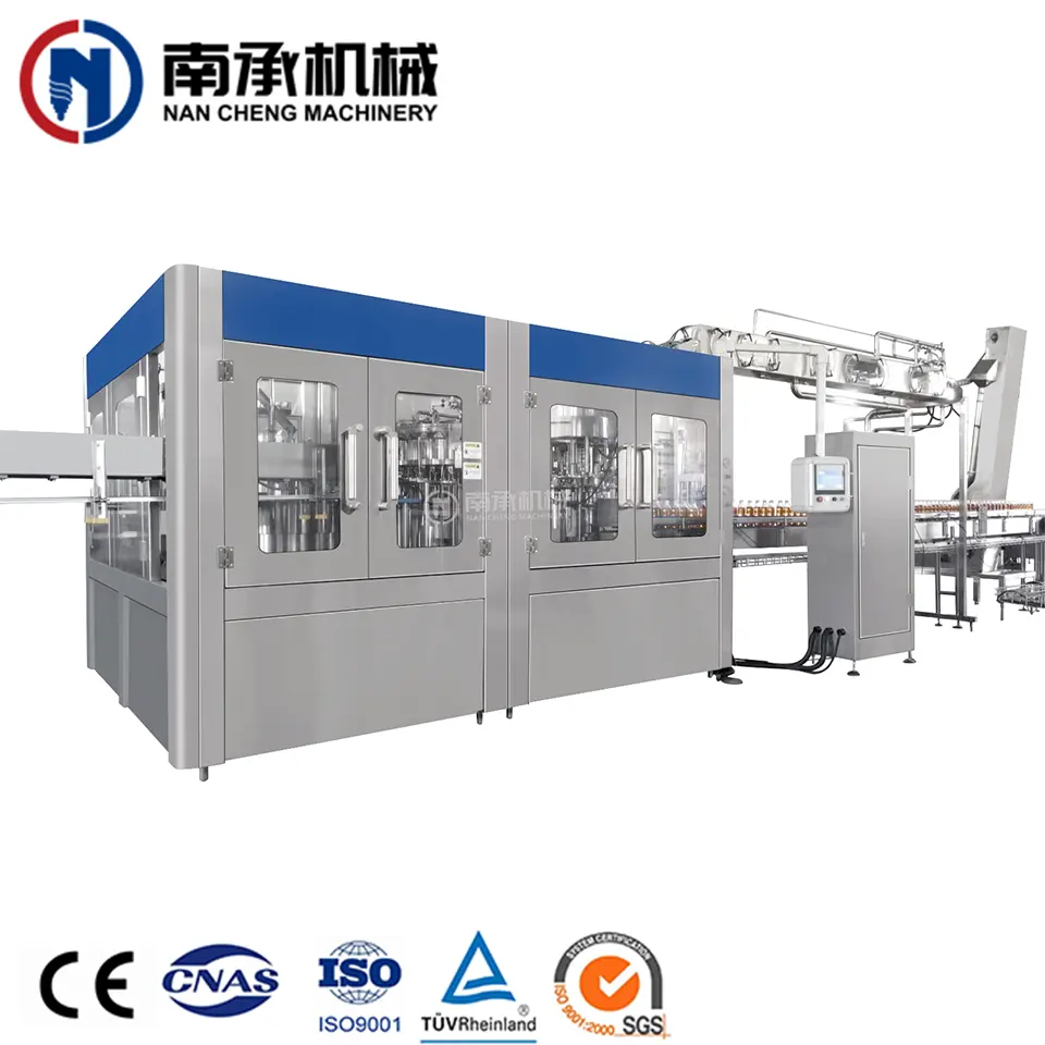Carbonated beverage filling machine / coca cola soft drink csd filling production line manufacturer in China