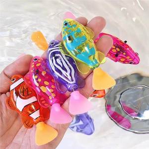 子供のためのLED電気魚シミュレーション水泳玩具インタラクティブ夏バス玩具 - Product Image 1